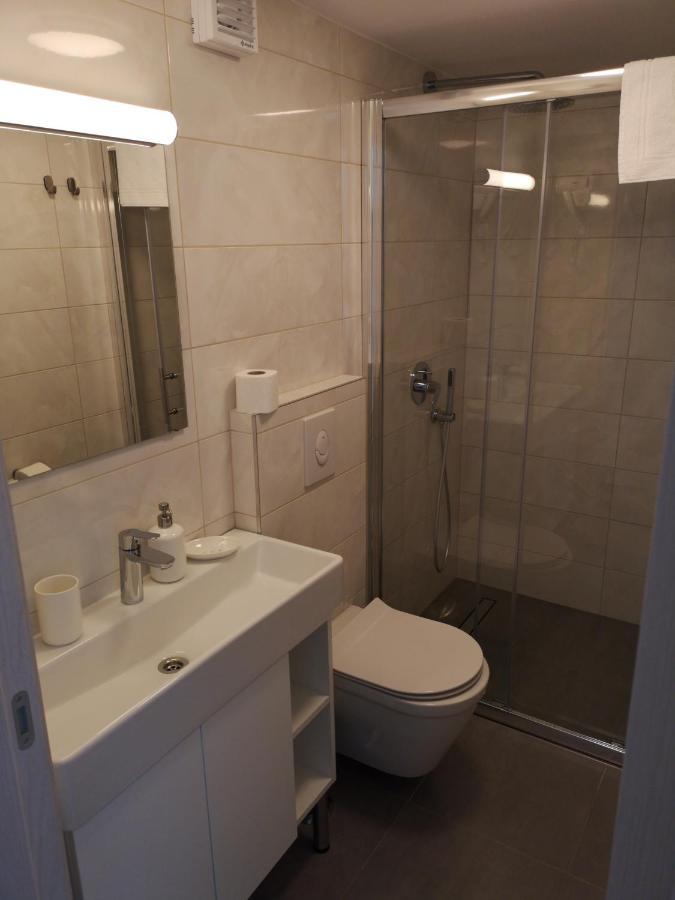 Mega Hostel Krapina Ngoại thất bức ảnh